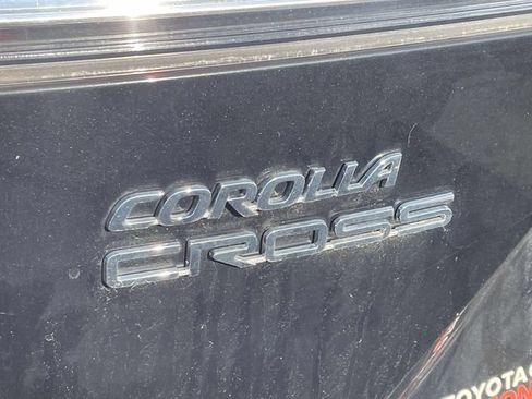 Used 2024 Toyota Corolla Cross L FWD image 10