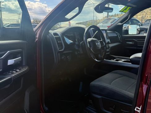 Used 2021 RAM 2500 Big Horn w/ Level 2 Equipment Group AWD/4WD image 9