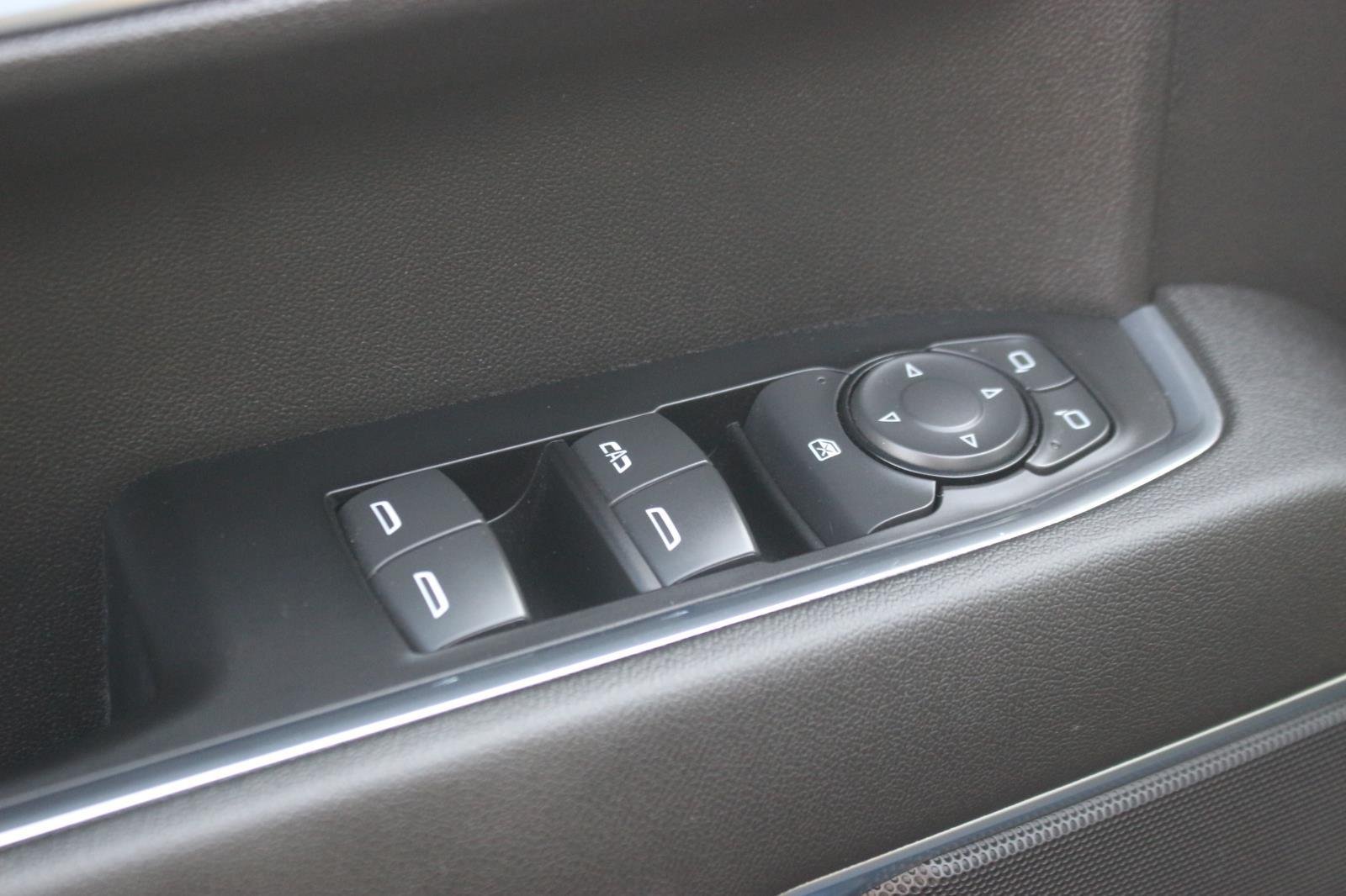 Used 2022 GMC Sierra 1500 Elevation AWD/4WD image 16