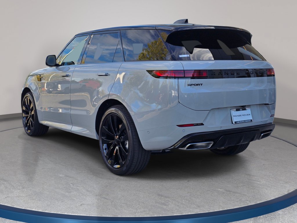 New 2027 Land Rover Range Rover Sport Dynamic SE AWD/4WD image 7