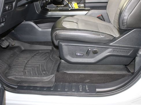 Used 2021 Ford F150 XLT w/ Equipment Group 302A High image 10