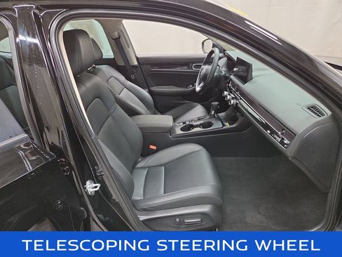 Used 2024 Honda Civic Touring image 10