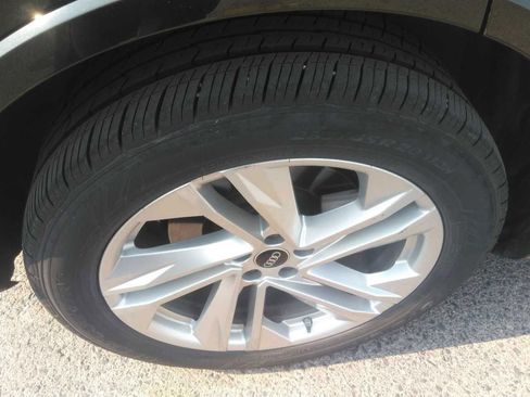 Used 2024 Audi Q7 3.0T Premium Plus AWD/4WD image 10