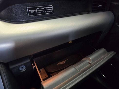 Used 2020 Ford Mustang Premium RWD image 24