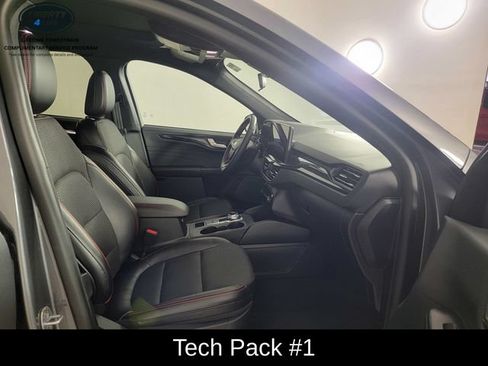 Used 2024 Ford Escape ST-Line w/ Tech Pack #1 AWD/4WD image 18
