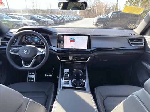 New 2026 Volkswagen Atlas Cross Sport SEL R-Line AWD/4WD image 20