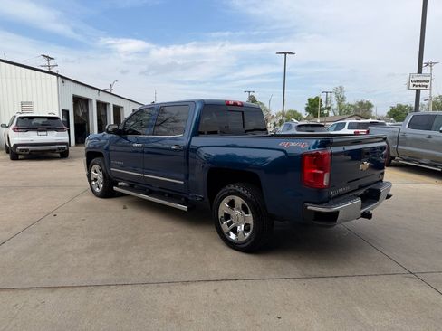 Used 2017 Chevrolet Silverado 1500 LTZ w/ Sport Package image 28