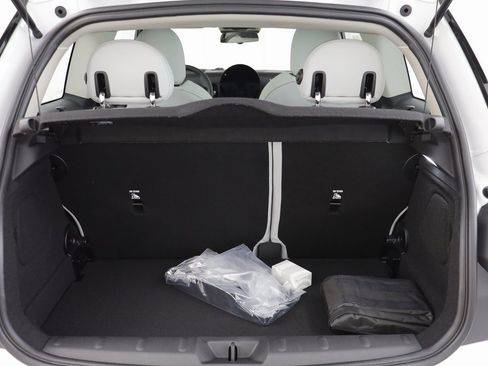 New 2026 MINI Cooper 2-Door Hardtop image 17