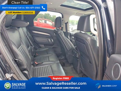 Used 2017 Land Rover Discovery First Edition AWD/4WD image 13