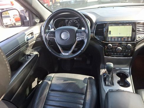 Used 2019 Jeep Grand Cherokee Limited X image 14