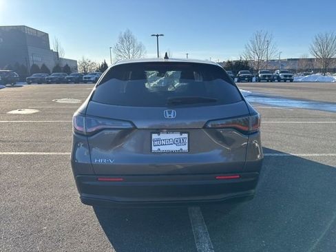 New 2026 Honda HR-V LX image 7