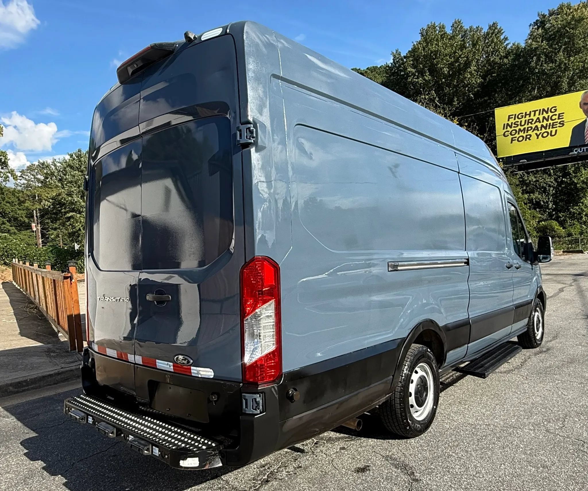 Used 2020 Ford Transit 250 148 High Roof Extended RWD image 4