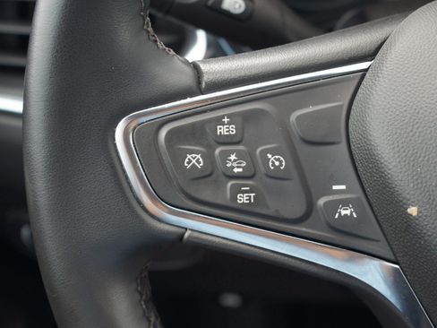 Certified 2024 Chevrolet Equinox LT FWD image 9