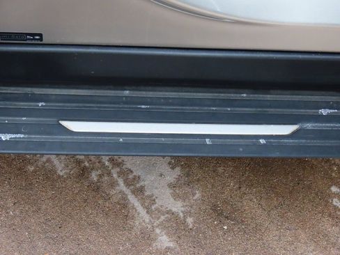 Used 2023 Land Rover Range Rover SE image 13