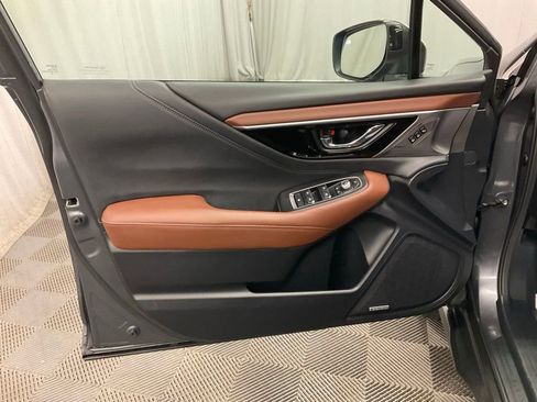 Used 2022 Subaru Outback Touring image 14