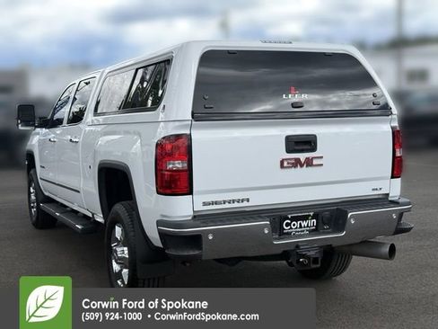 Used 2019 GMC Sierra 3500 SLT w/ Duramax Plus Package AWD/4WD image 16