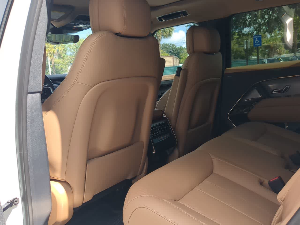 Certified 2023 Land Rover Range Rover Sport SE AWD/4WD image 19