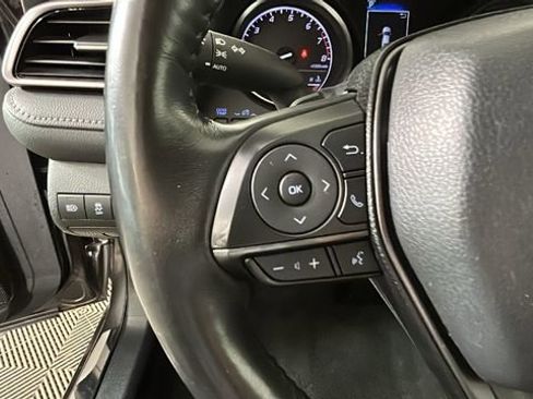 Used 2024 Toyota Camry SE FWD image 15