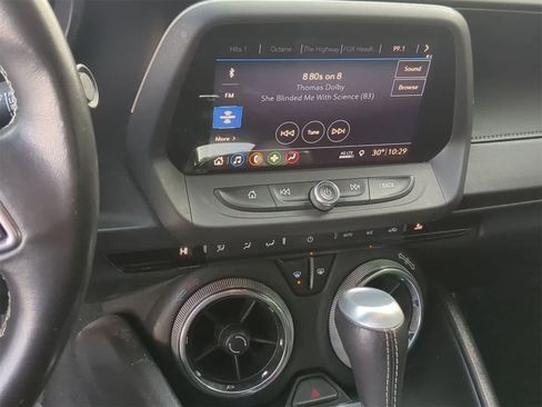 Used 2019 Chevrolet Camaro LT w/ RS Package image 25