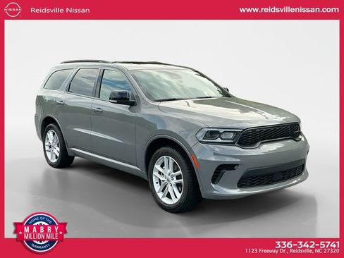 Used 2024 Dodge Durango GT AWD/4WD image 8
