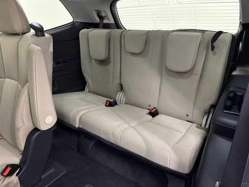 Certified 2023 Subaru Ascent Premium w/ Convenience Package image 23