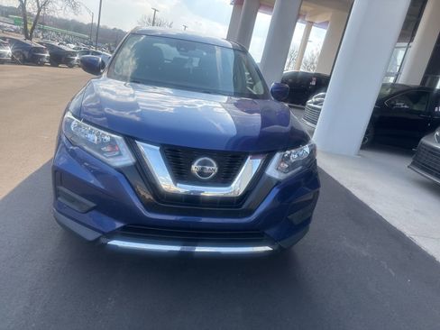 Used 2020 Nissan Rogue S image 11