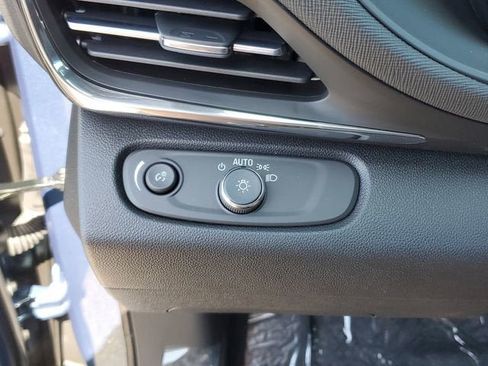 New 2026 Buick Envista Preferred w/ Convenience I Package FWD image 29