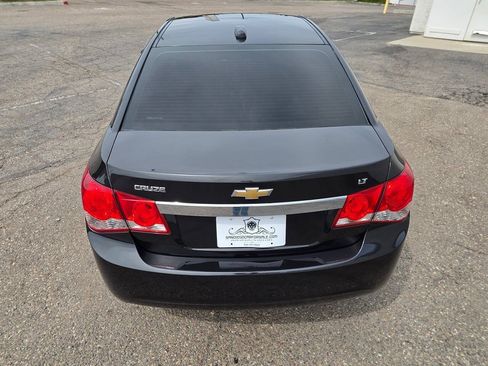 Used 2015 Chevrolet Cruze LT FWD image 13