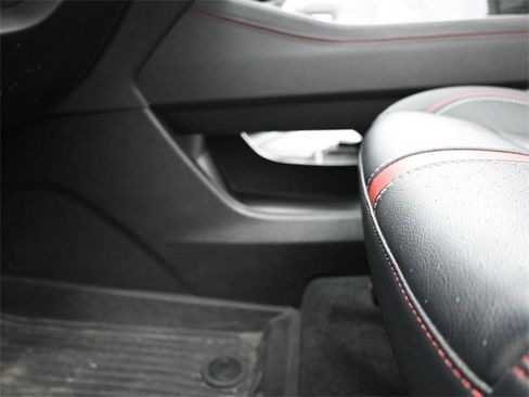 Used 2024 Chevrolet Traverse RS w/ LPO, Floor Liner Package image 53