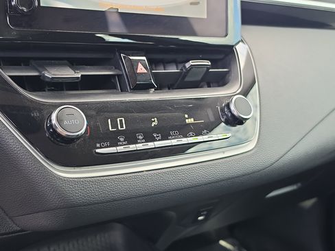 Used 2024 Toyota Corolla LE FWD image 26