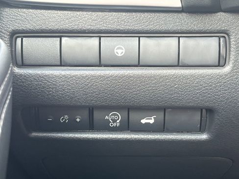 New 2026 Nissan Rogue SV w/ Cold Weather Package image 19