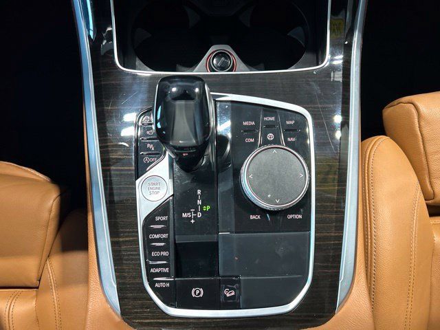 Used 2019 BMW X5 xDrive40i w/ Convenience Package AWD/4WD image 9