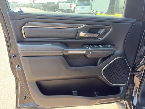 Used 2020 RAM 1500 Limited AWD/4WD image 9