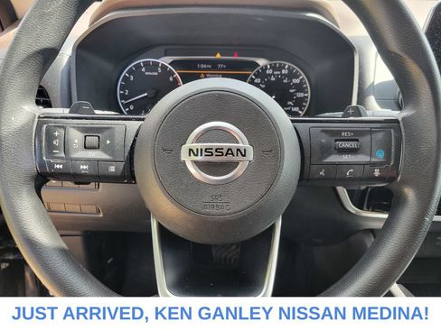 Certified 2023 Nissan Rogue SV AWD/4WD image 12
