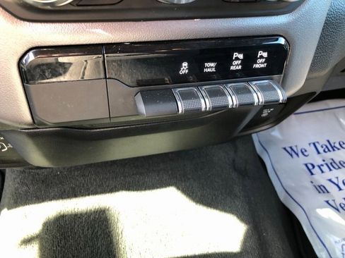 Used 2020 RAM 1500 Big Horn image 27