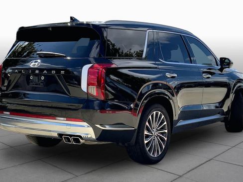 Used 2023 Hyundai Palisade Calligraphy FWD image 12