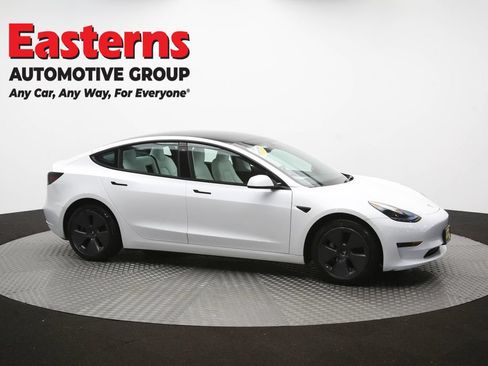 Used 2023 Tesla Model 3 Standard Range RWD image 43