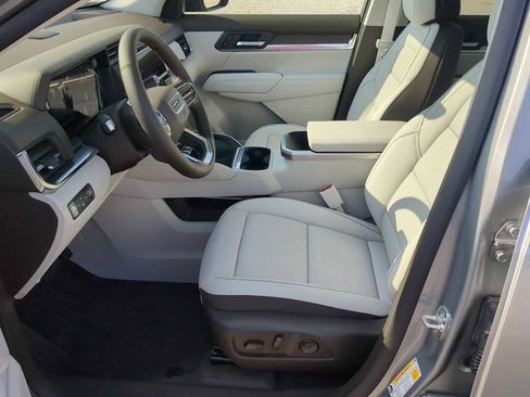 New 2026 GMC Terrain Denali w/ LPO, Floor Liner Package image 14