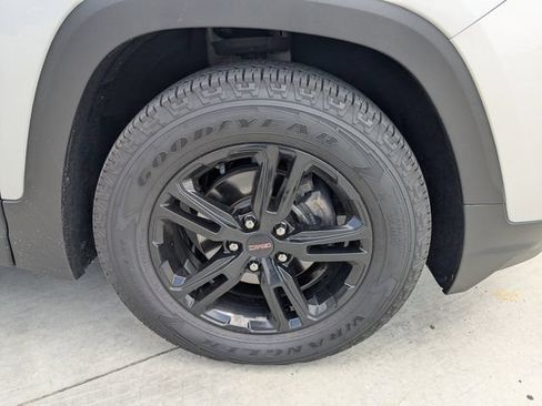 Used 2022 GMC Terrain AT4 w/ LPO, Floor Liner Package AWD/4WD image 10
