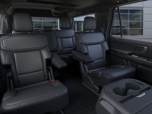 New 2026 Ford Expedition Max Platinum w/ Stealth Appearance Package AWD/4WD image 11