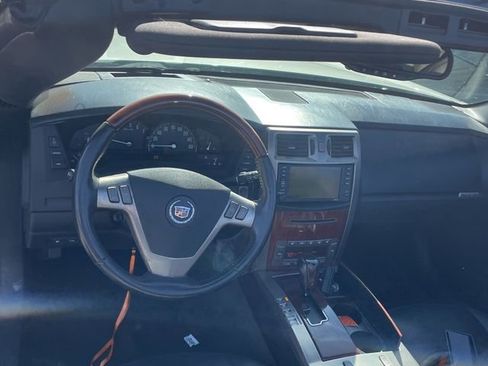 Used 2006 Cadillac XLR image 6