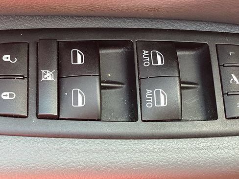 Used 2020 RAM 1500 Big Horn AWD/4WD image 31