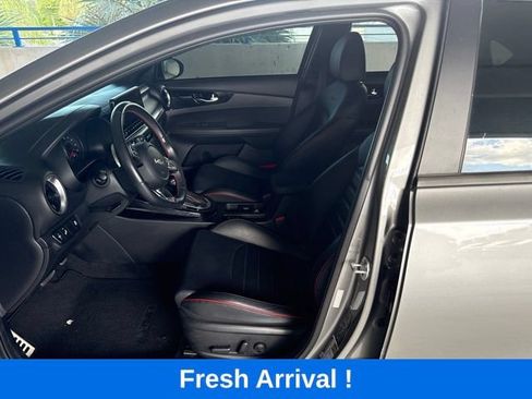 Used 2022 Kia Forte GT w/ GT2 Package FWD image 2