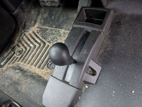 Used 2017 Chevrolet Silverado 1500 W/T image 31