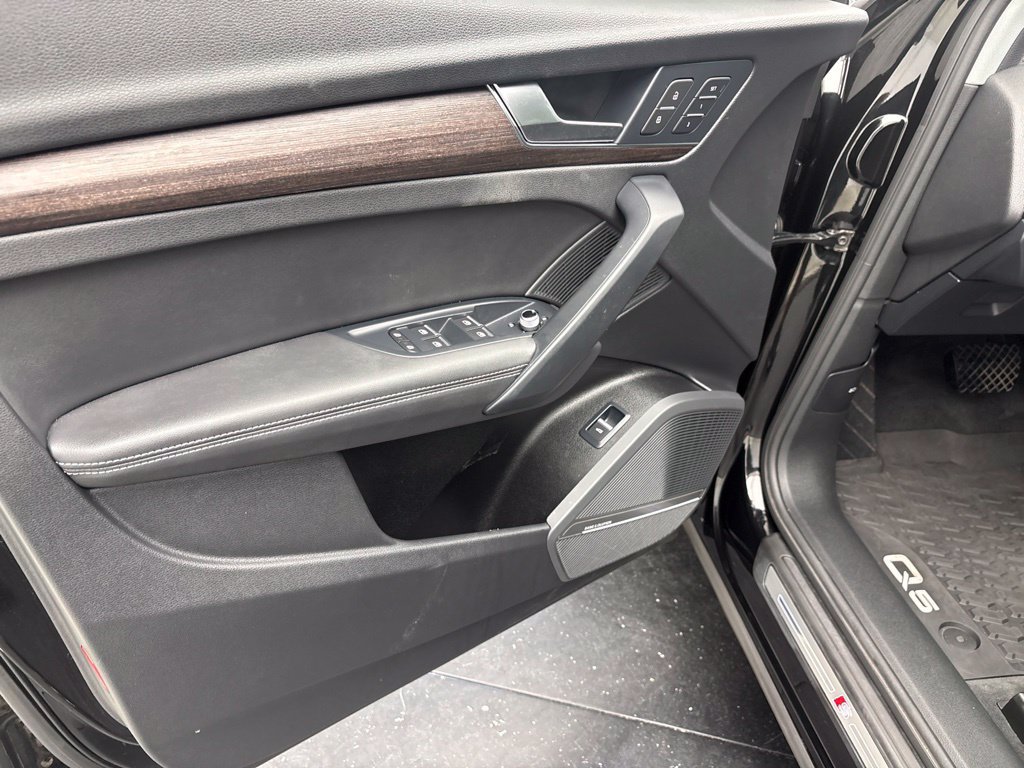 Used 2023 Audi Q5 2.0T Premium Plus AWD/4WD image 12