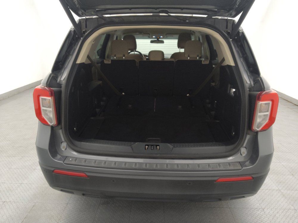 Used 2023 Ford Explorer XLT RWD image 29