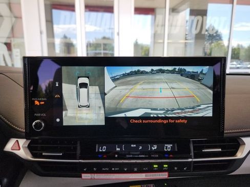 New 2026 Toyota Sienna Platinum AWD/4WD image 13
