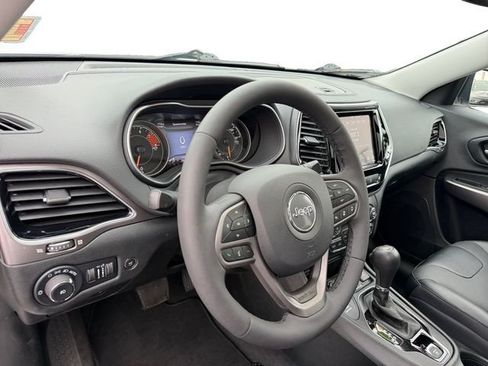 Used 2022 Jeep Cherokee Limited AWD/4WD image 14