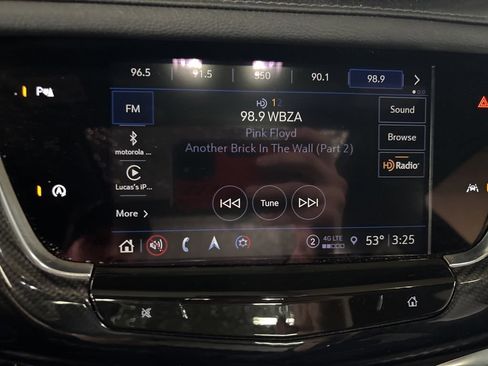 Used 2024 Cadillac XT6 Sport w/ LPO, Floor Liner Package AWD/4WD image 31