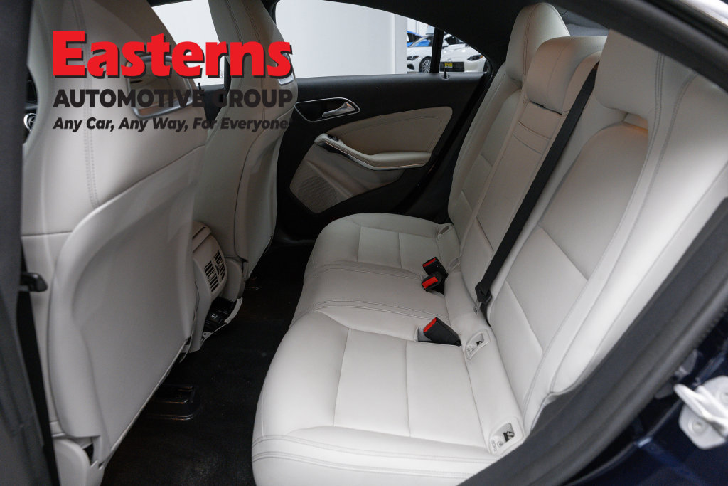 Used 2018 Mercedes-Benz CLA 250 4MATIC image 24